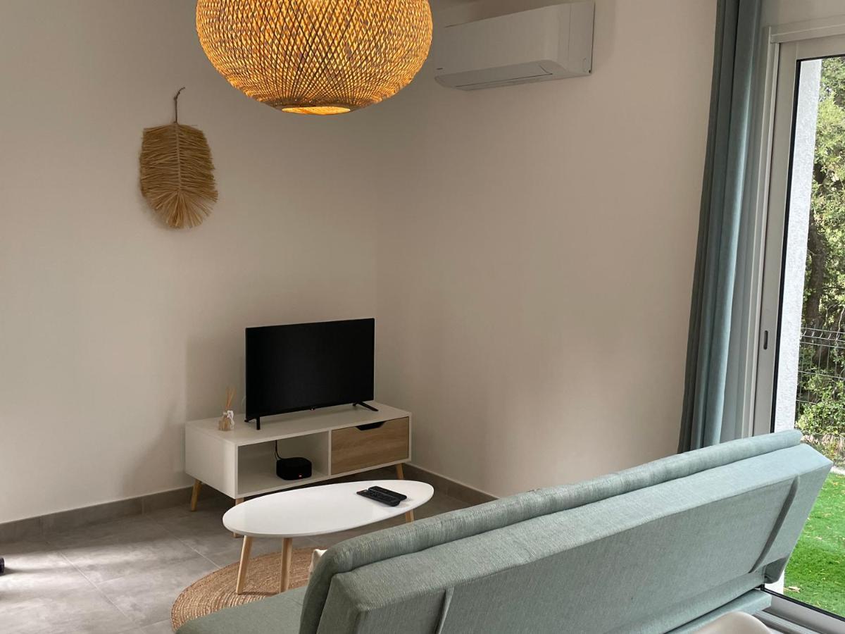 Les Jardins De Saint Pancrace Apartment Corte  Bagian luar foto