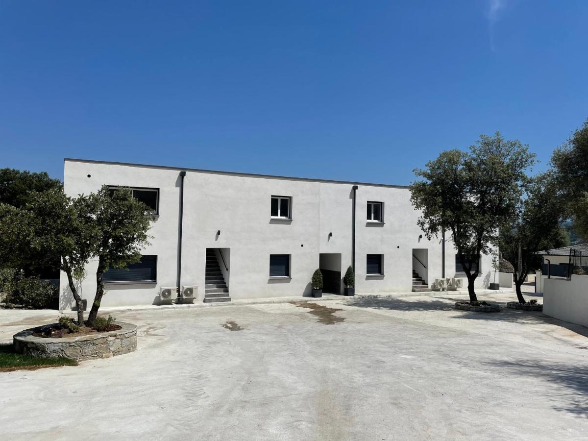 Les Jardins De Saint Pancrace Apartment Corte  Bagian luar foto