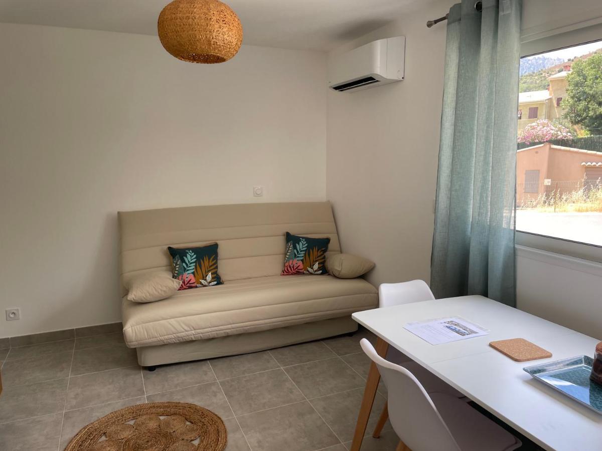 Les Jardins De Saint Pancrace Apartment Corte  Ruang foto